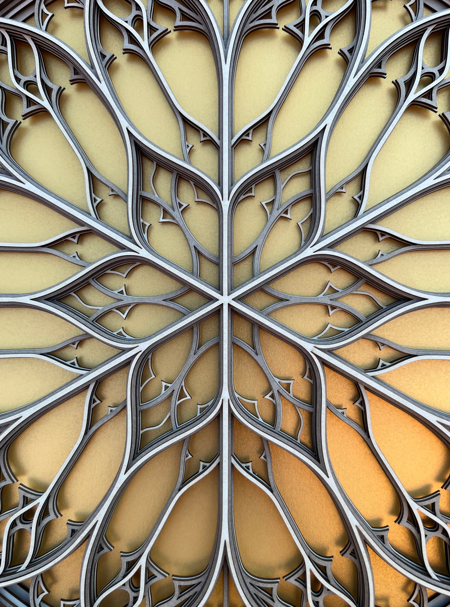 108 AIMES CATHEDRAL - SOUTH ROSE WINDOW