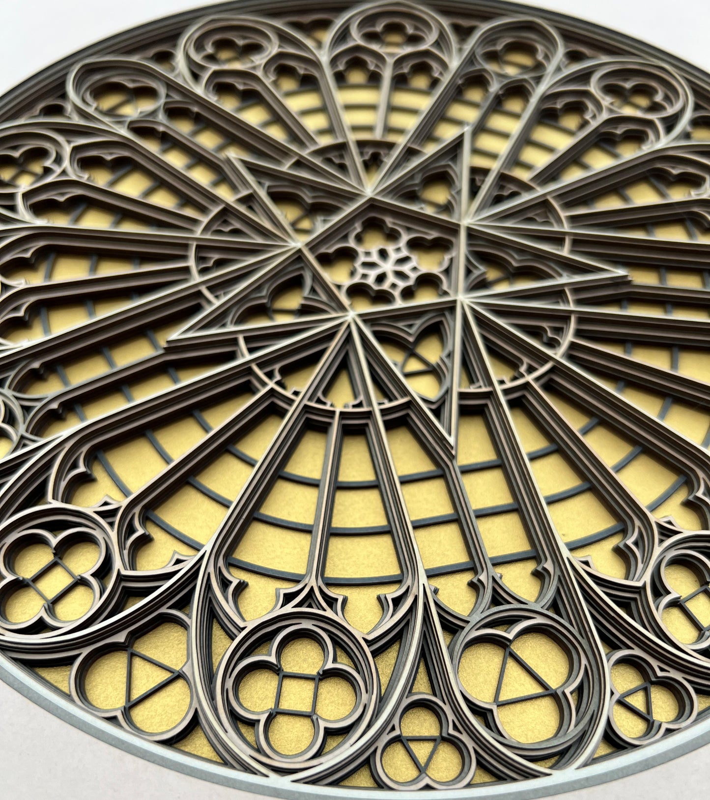 109 AIMES CATHEDRAL - NORTH TRANSEPT ROSE WINDOW